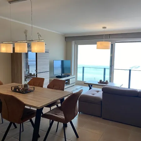 In By The Beach, Cleaning Included Apartment Nieuwpoort