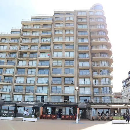 In By The Beach, Cleaning Included Apartment Nieuwpoort